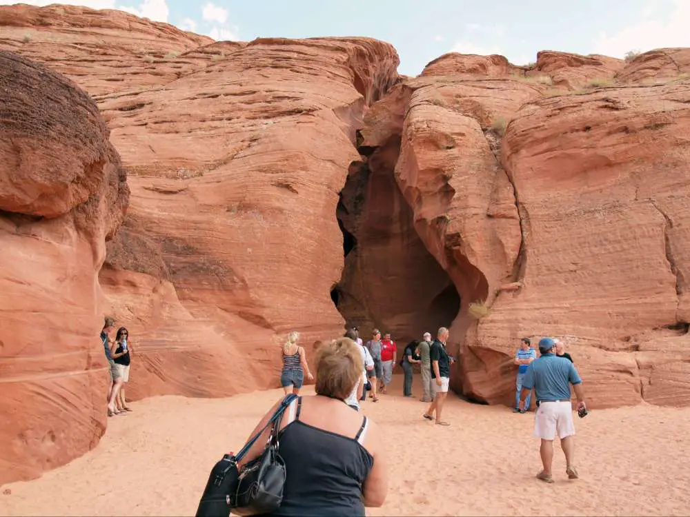 What is the best time to go to Antelope Canyon?