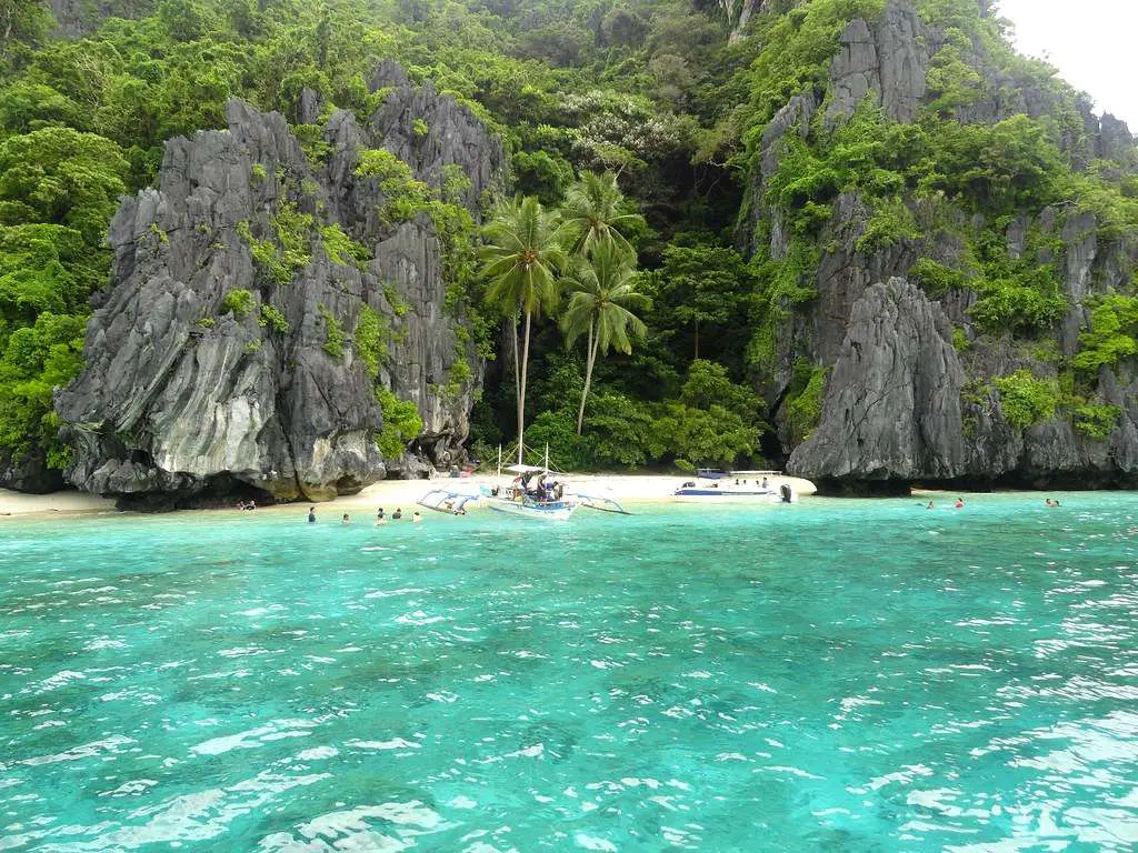 The Funny Lion, Coron, Palawan, Philippines