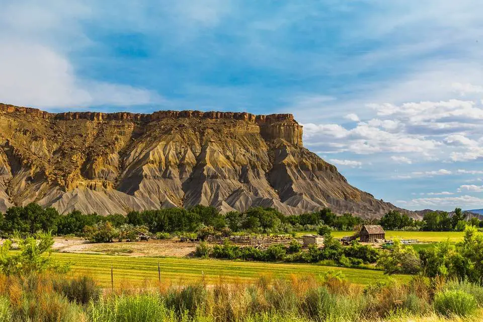 Visiting Capitol Reef National Park in Spring