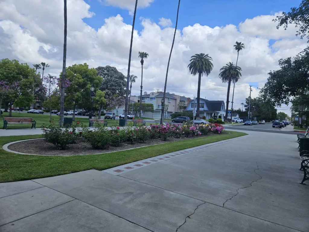Anaheim's Pearson Park garden with flowers and places to sit
