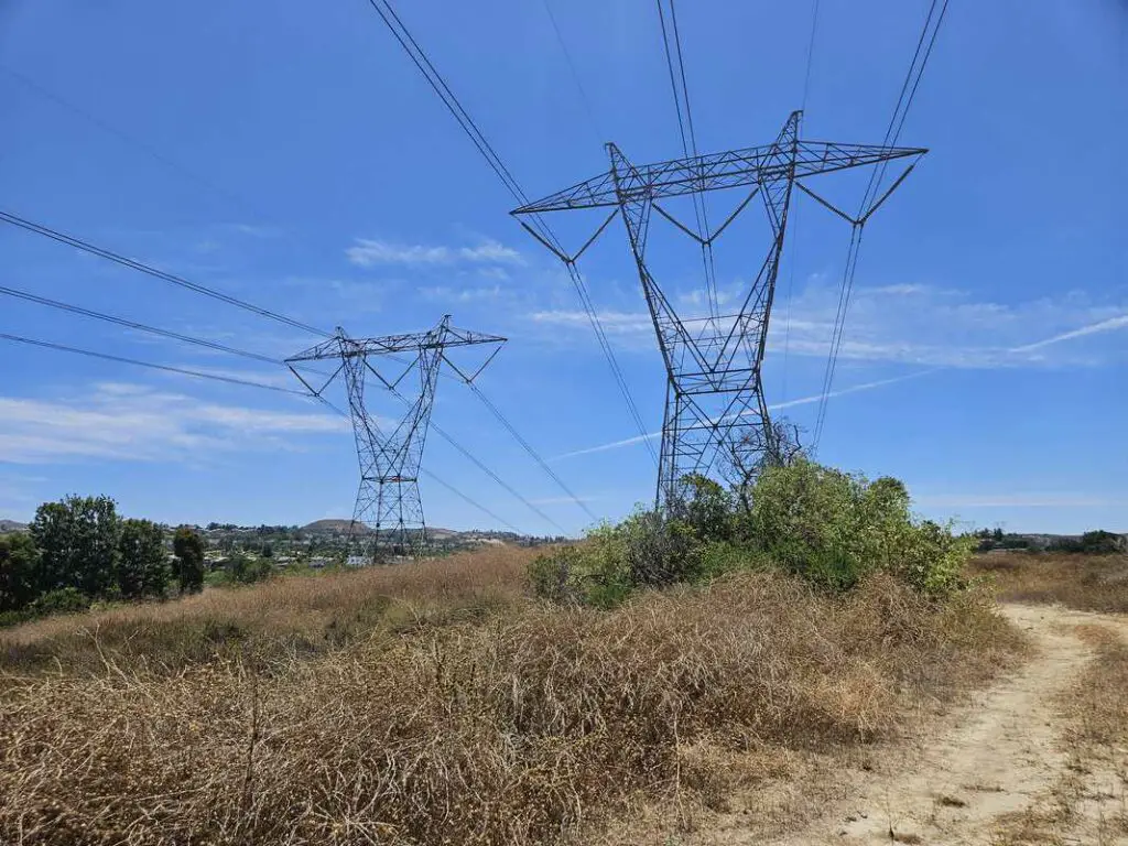 Deer Canyon Park power lines